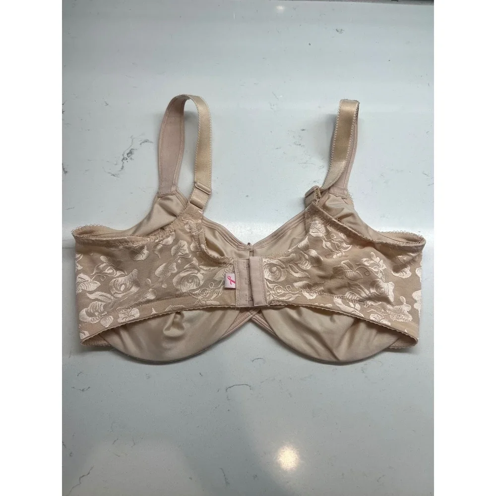 Wacoal Awareness Underwire Bra 85567 Sand Floral Lace Full Coverage 40DD
